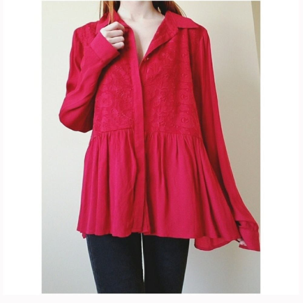 LBN Sundance Floral Embroidered Peplum Blouse